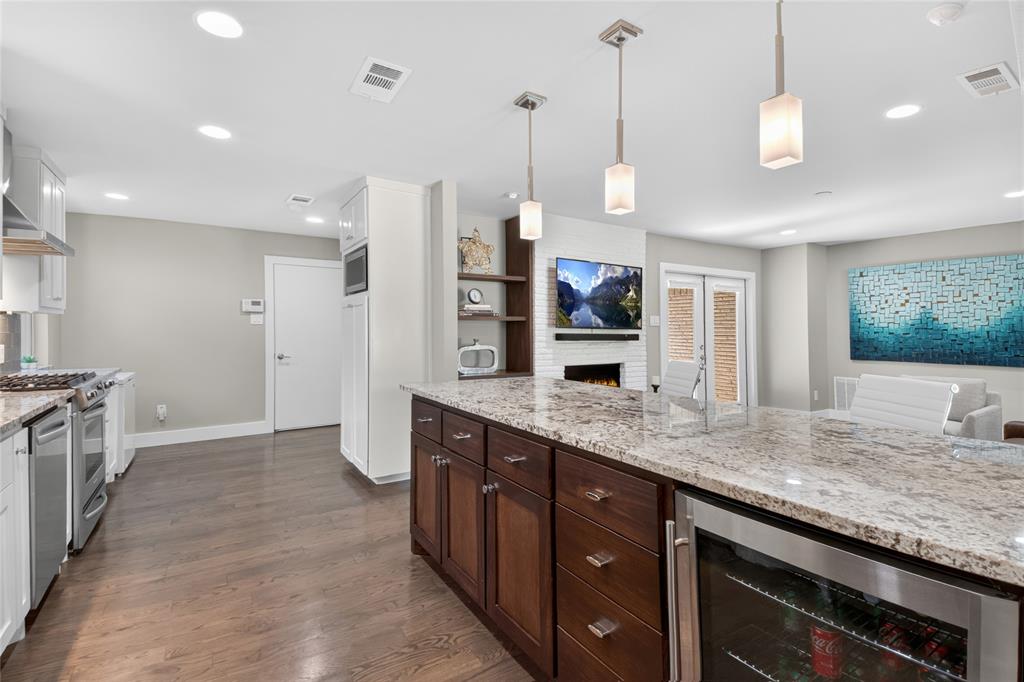 Merriman Manor - Residential