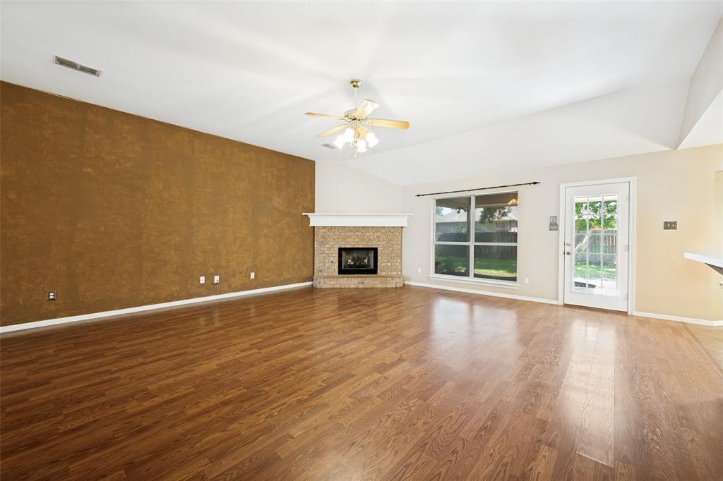 816 Willow Court
