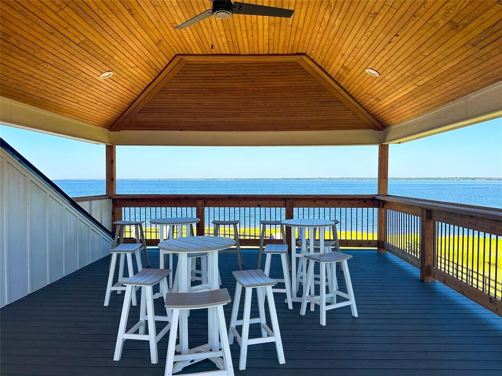 Shores at the Peninsula - Land