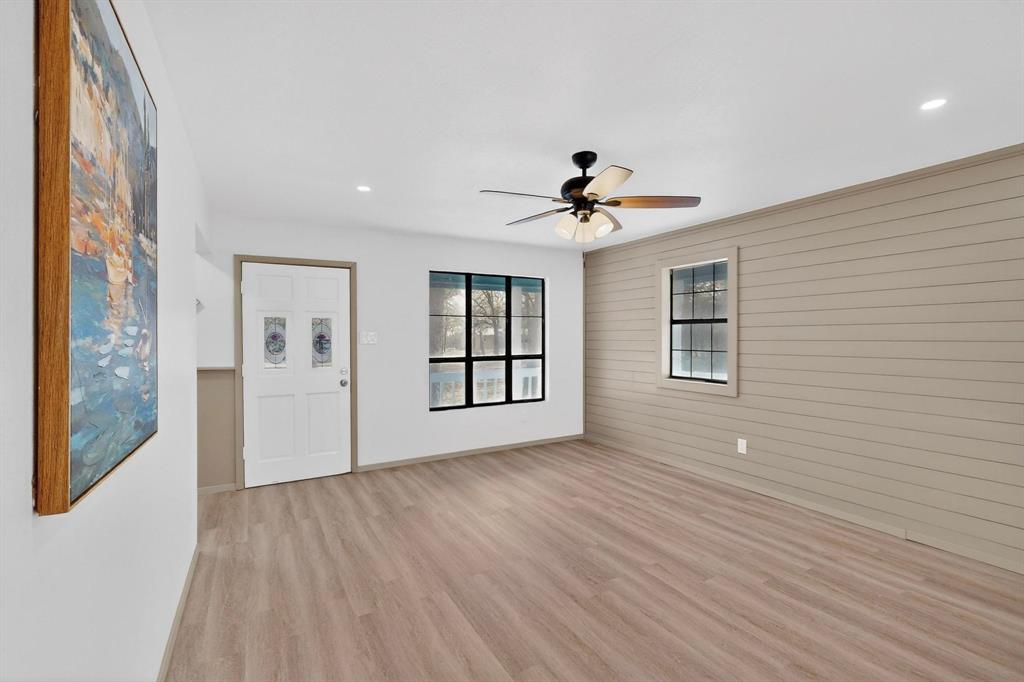 7680 Private Road 2576