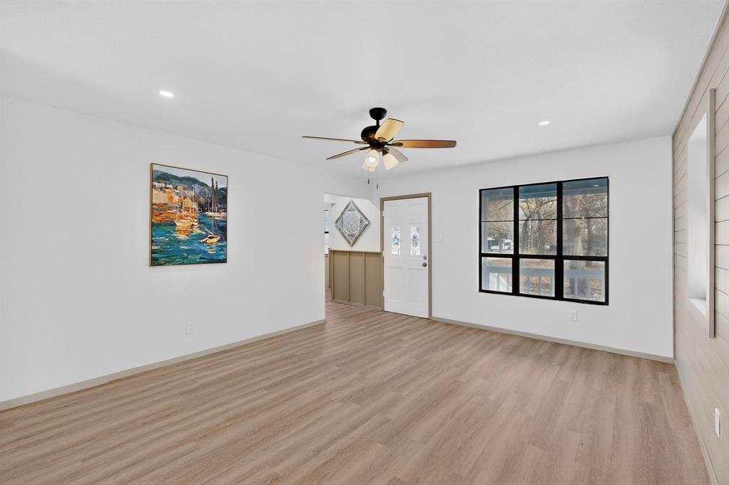 7680 Private Road 2576