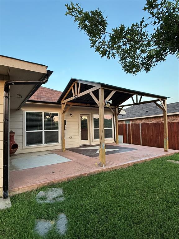 6807 Orangeville Drive