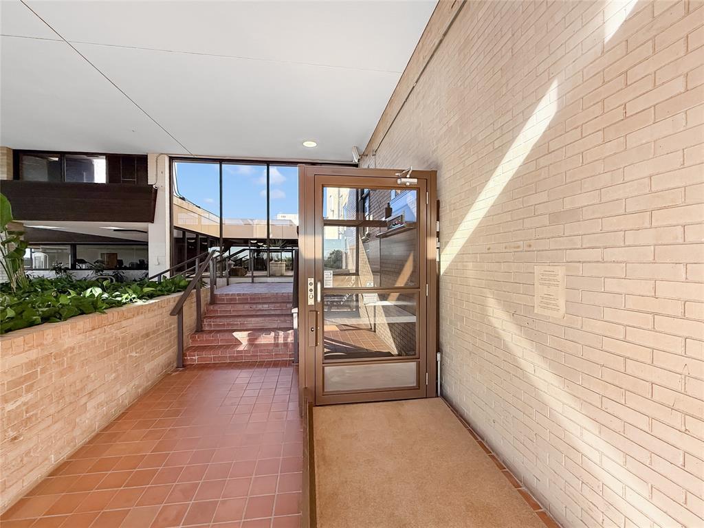 Athena Condo - Residential