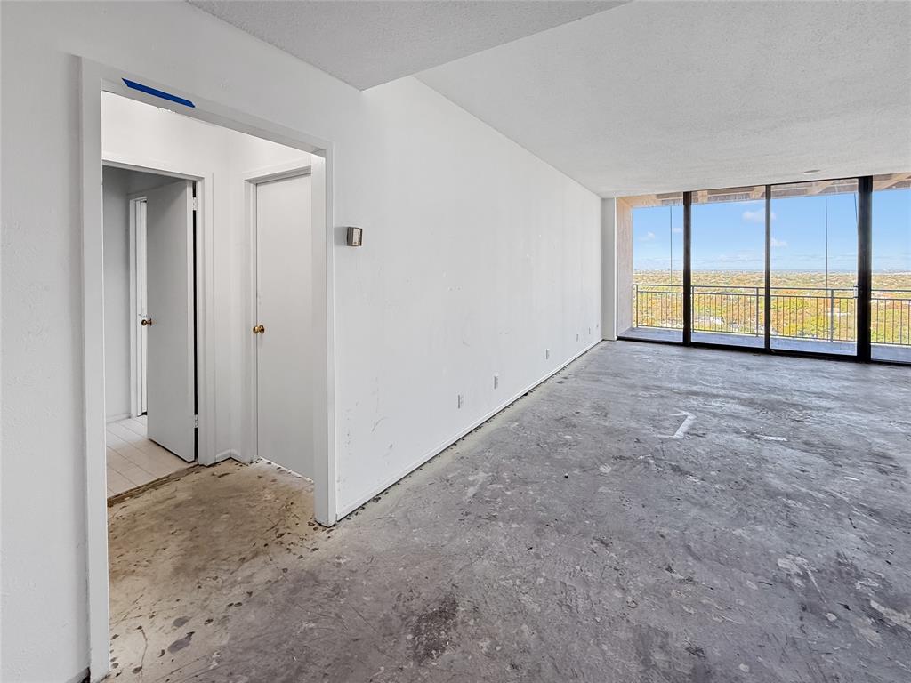 Athena Condo - Residential