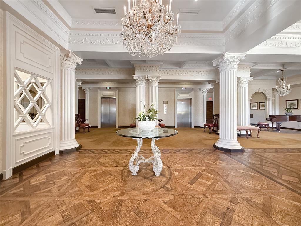 Athena Condo - Residential