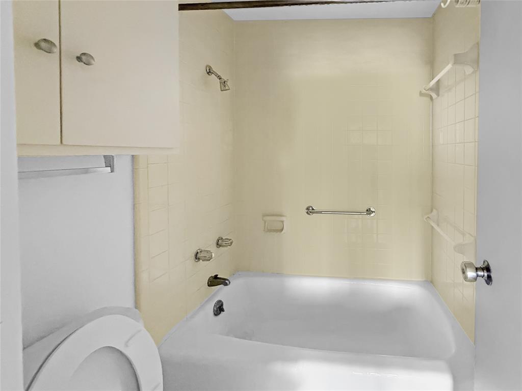 Athena Condo - Residential