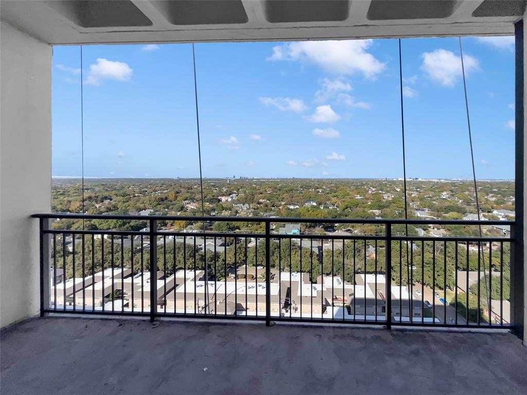 Athena Condo - Residential