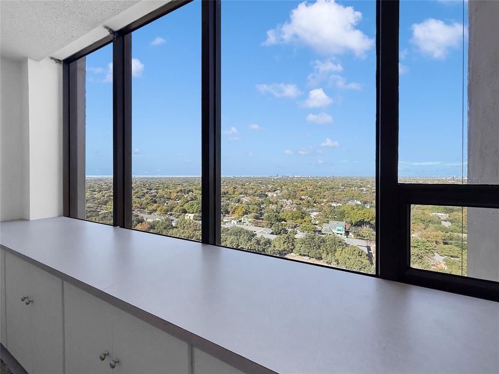 Athena Condo - Residential