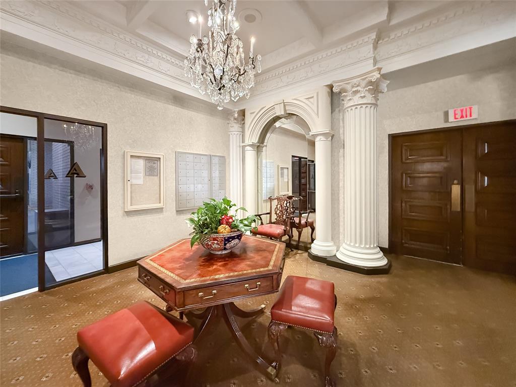 Athena Condo - Residential