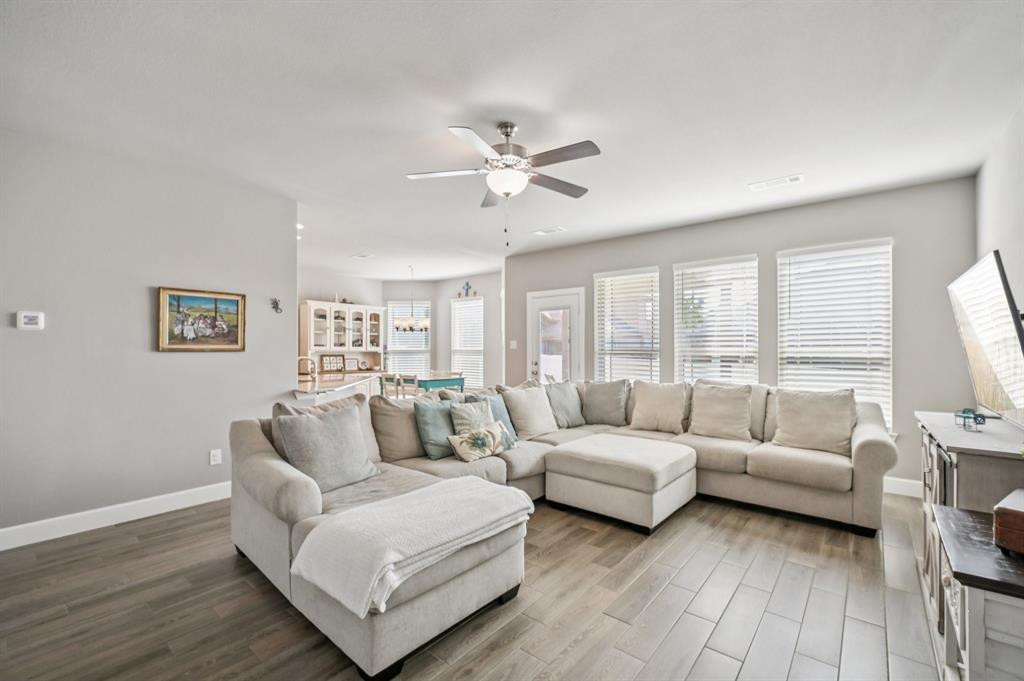7229 Tin Star Drive