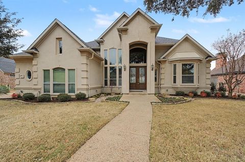 Photo of 5104 N Meadow Ridge Circle, McKinney, TX 75072 (MLS # 21165481)