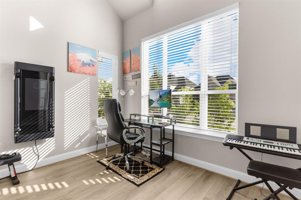 106 Spanish Bluebell Drive