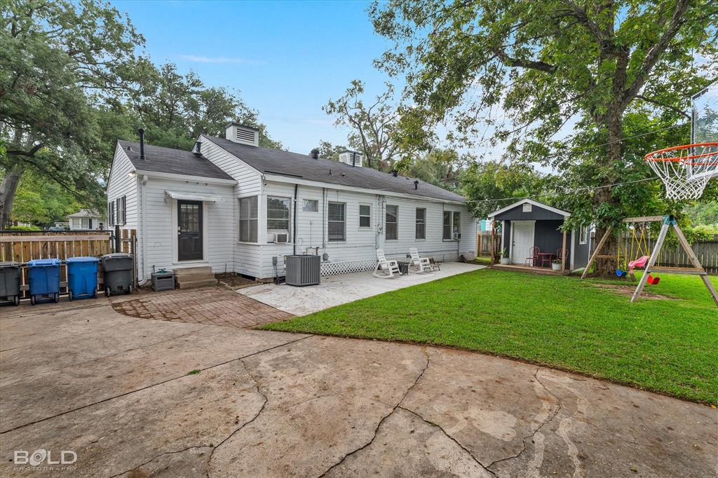 Shreveport, Louisiana 71105, United States, 3 Bedrooms Bedrooms, ,2 BathroomsBathrooms,Residential,Active,137418