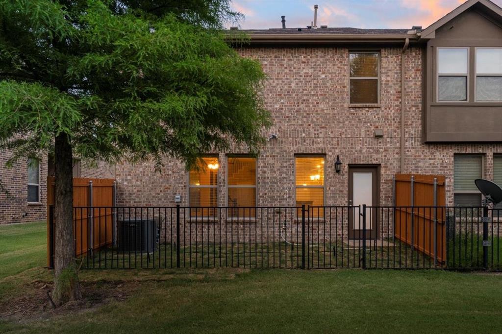 Harvard Villas - Residential Lease