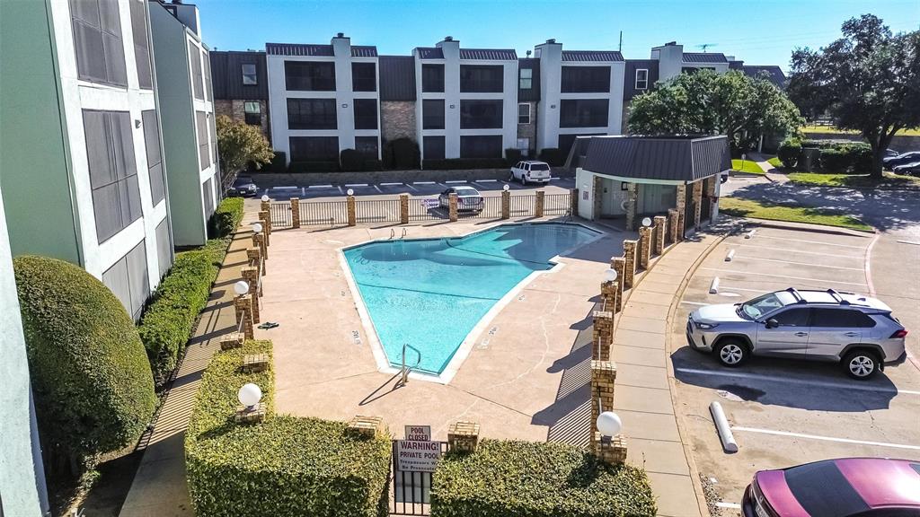 Cambridge Condos Ph 01 03 - Residential