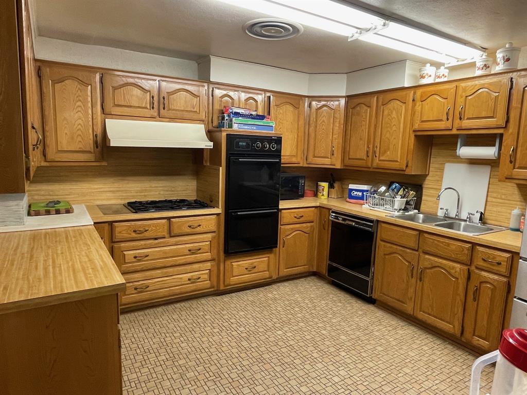 Elmwood - Commercial Sale