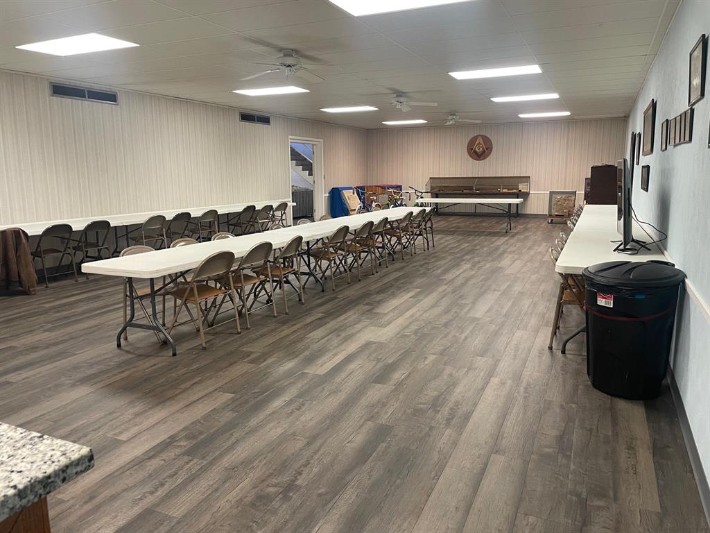 Elmwood - Commercial Sale