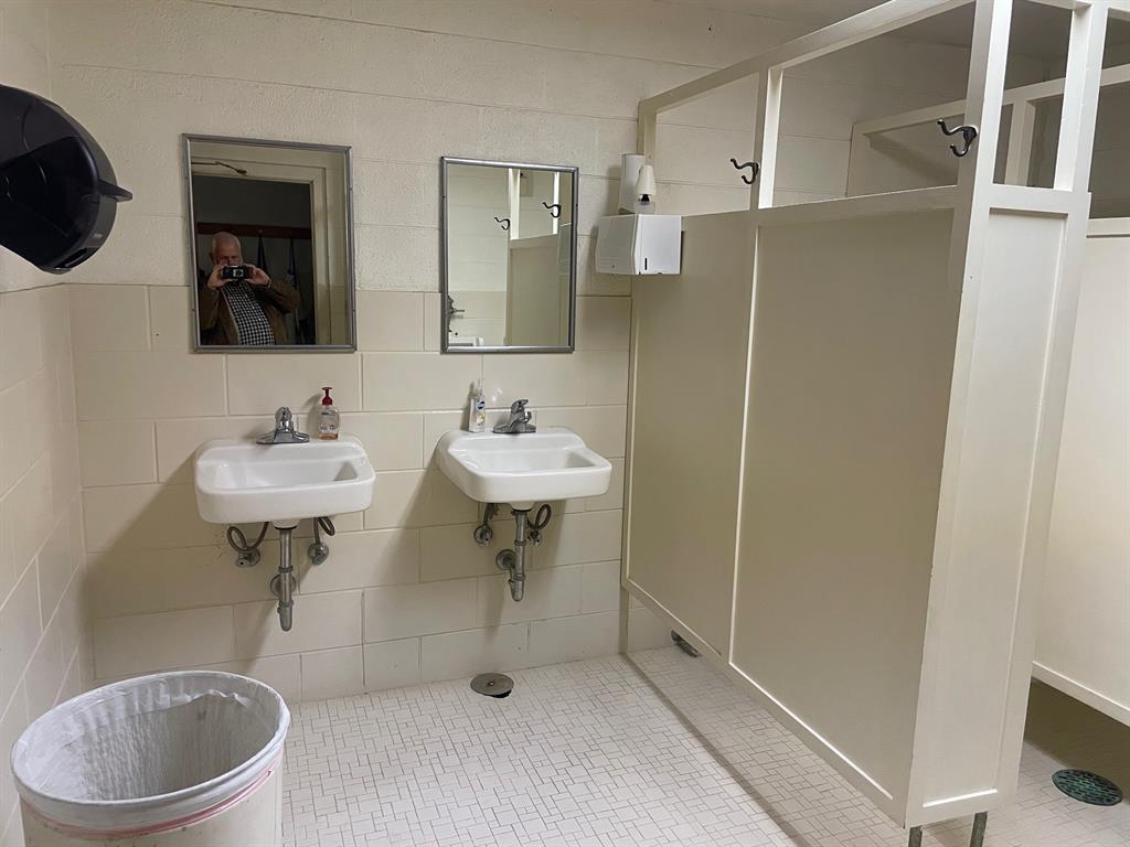 Elmwood - Commercial Sale