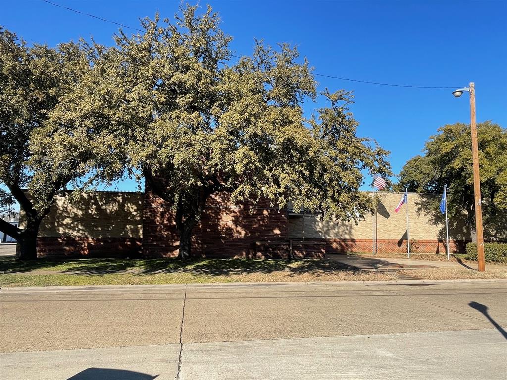 Elmwood - Commercial Sale