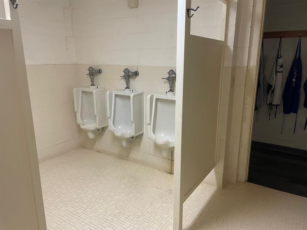 Elmwood - Commercial Sale