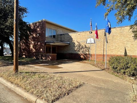 1309 Newport Avenue Dallas TX 75224