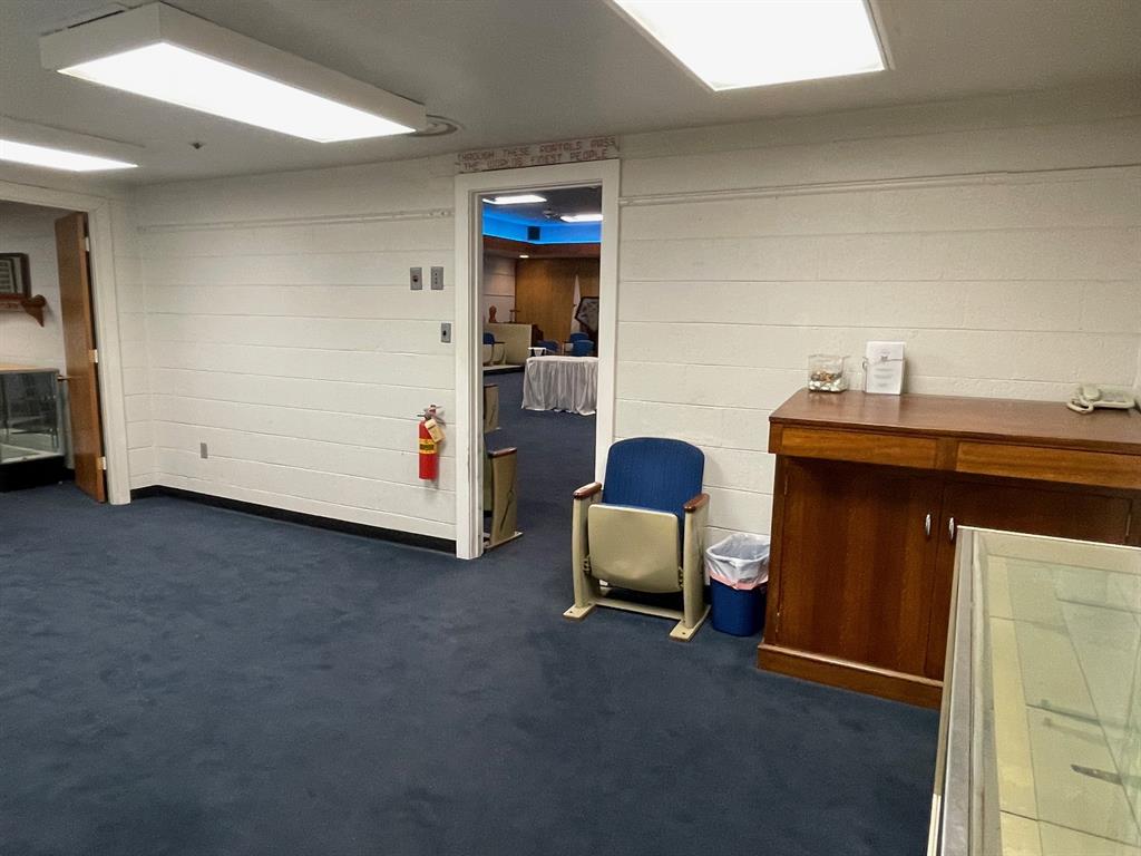 Elmwood - Commercial Sale