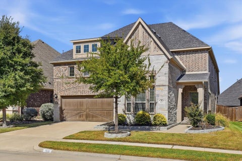 Photo of 2433 Mare Road, Carrollton, TX 75010 (MLS # 21415177)
