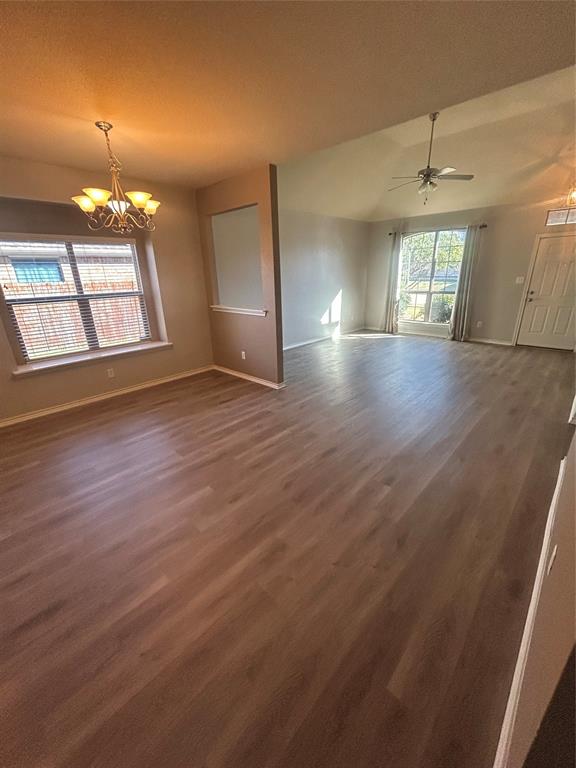 Lakewood Estates Ph 3 - Residential Lease