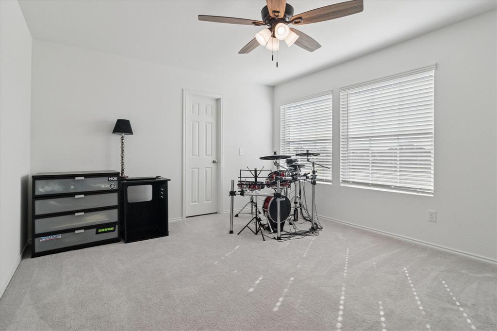 Townsend Green Ph 1 - Residential