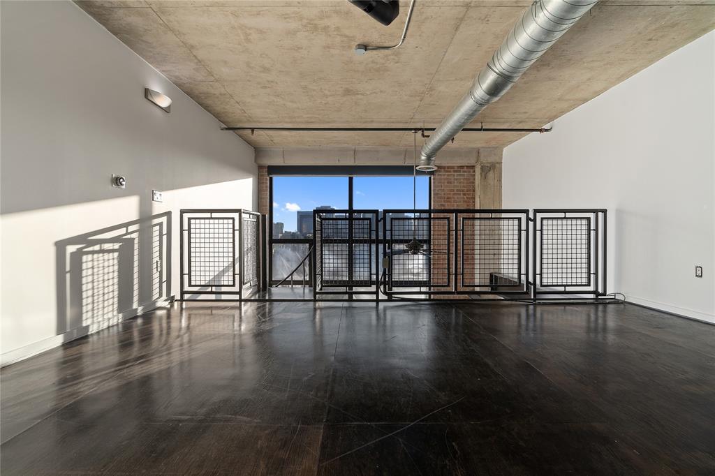 588 Condos - Residential Lease