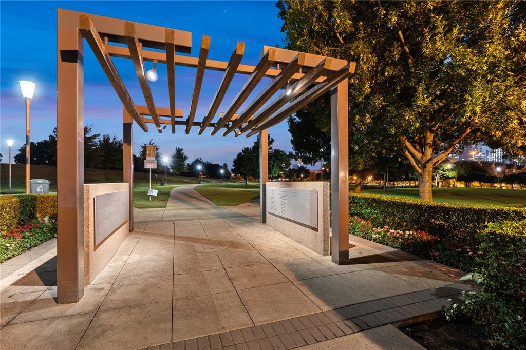 588 Condos - Residential Lease