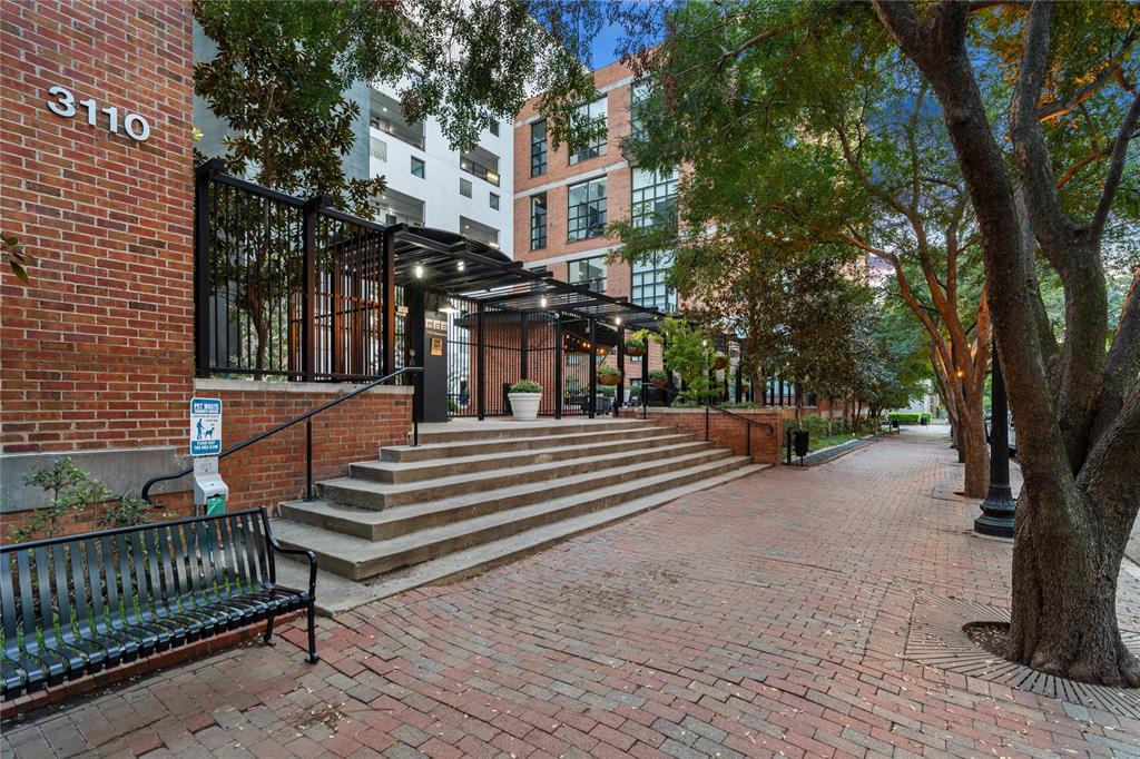 588 Condos - Residential Lease