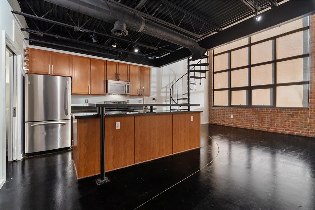 588 Condos - Residential Lease