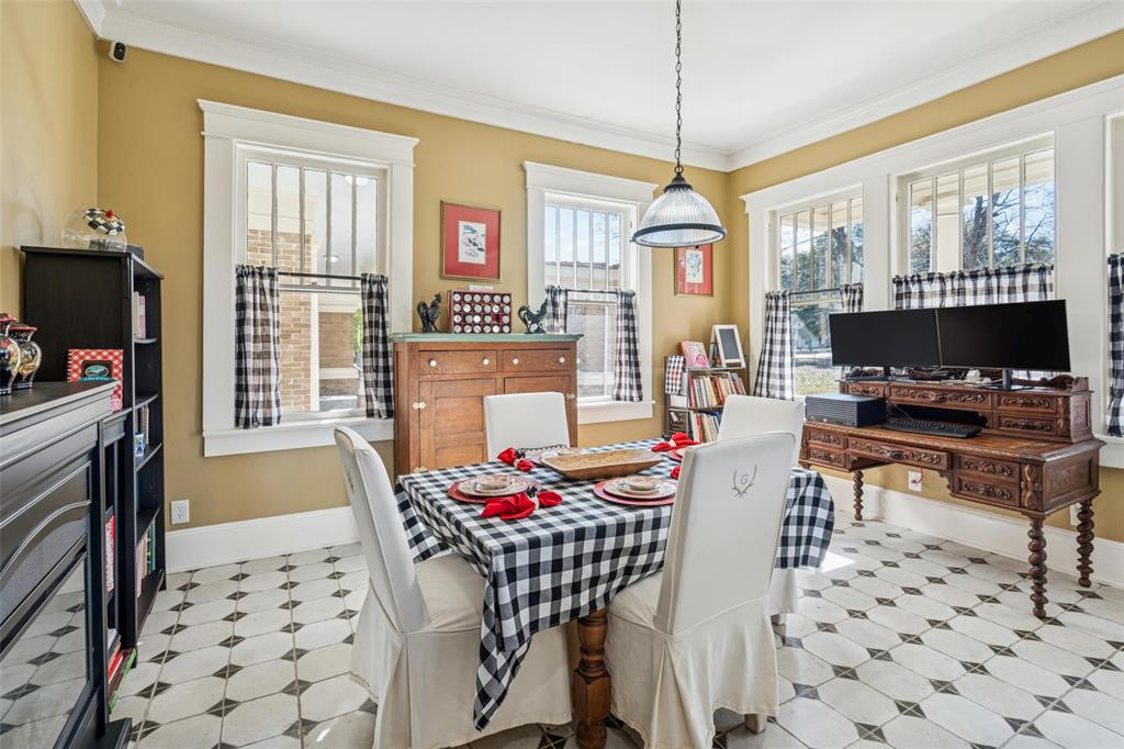 Terrell Rev - Residential