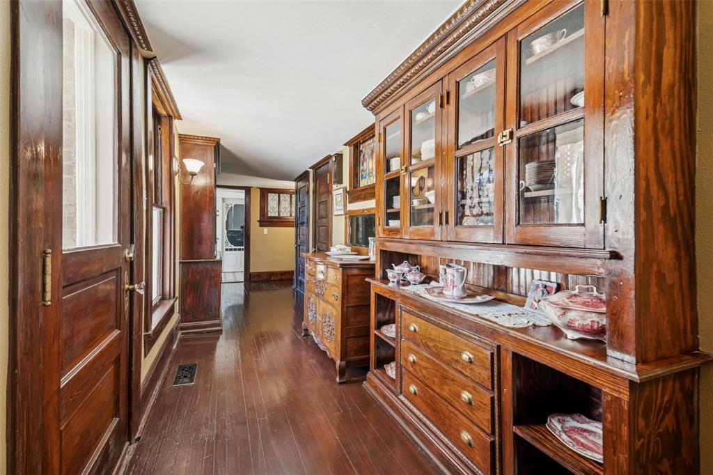 Terrell Rev - Residential