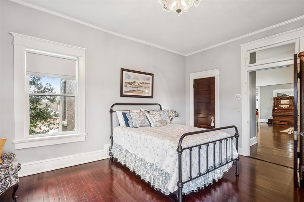 Terrell Rev - Residential