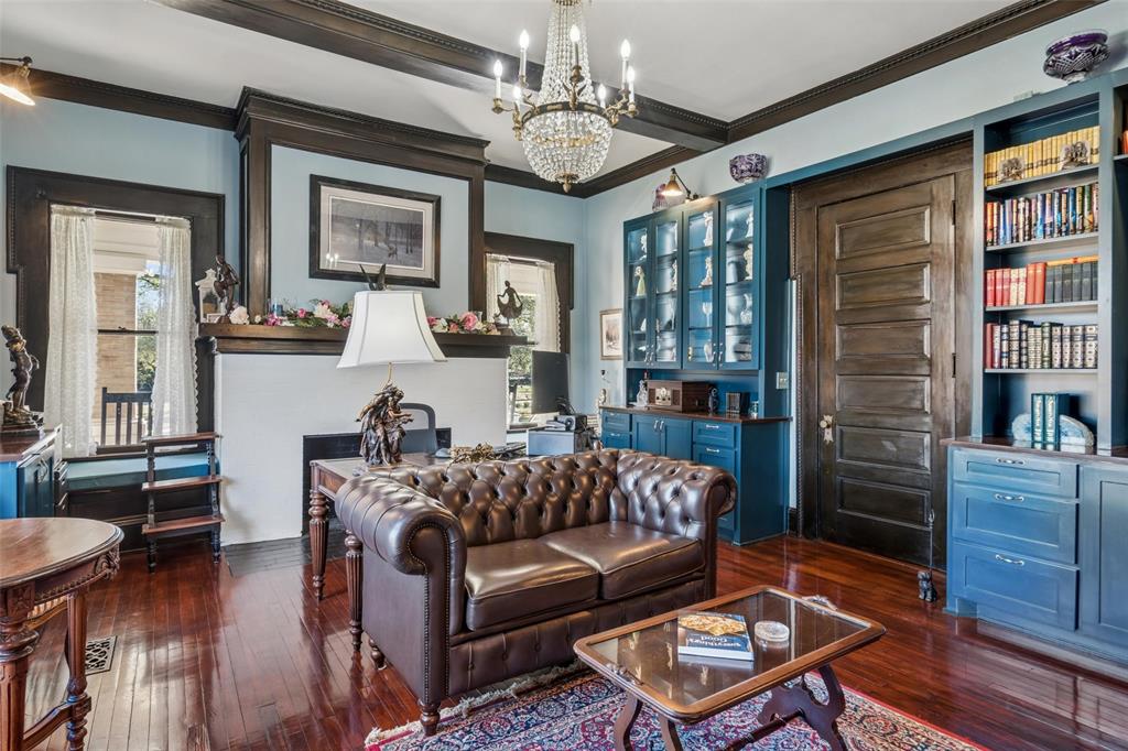 Terrell Rev - Residential