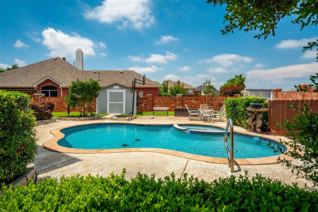 3936 Gillespie Drive