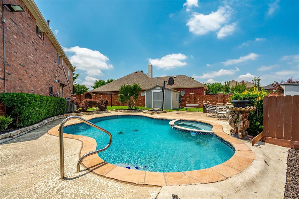 3936 Gillespie Drive