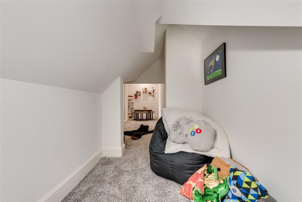 R Pena - Residential