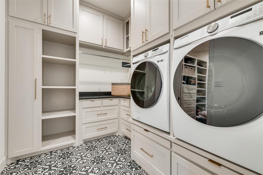 R Pena - Residential