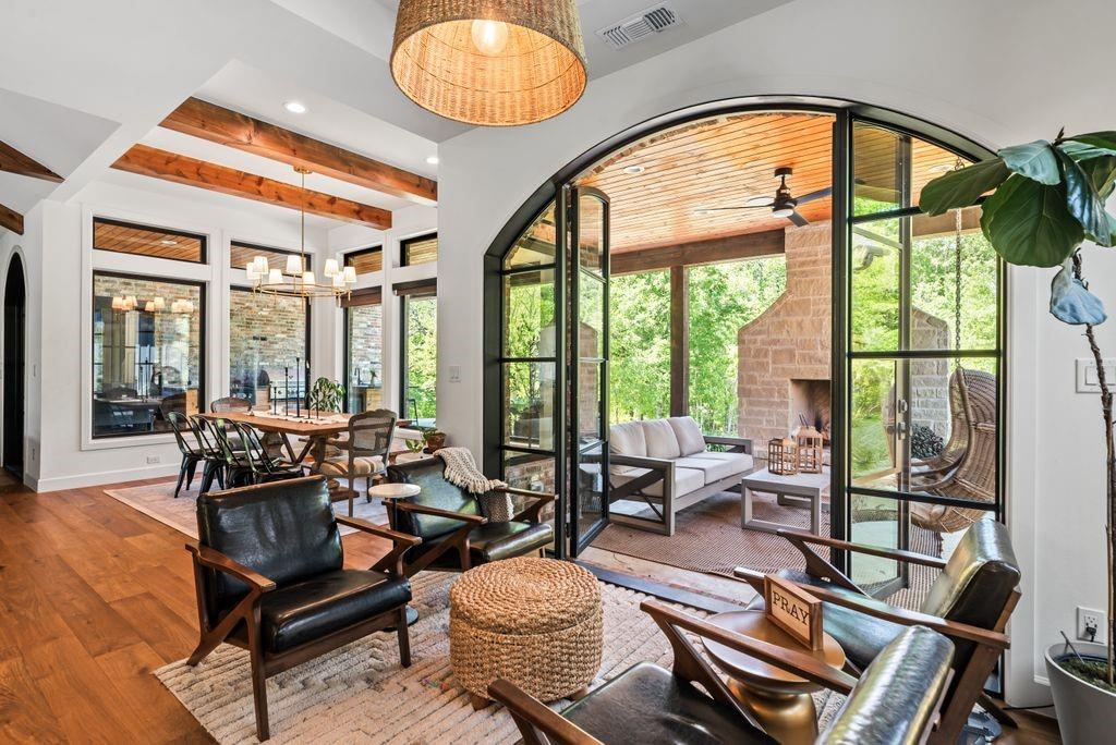 R Pena - Residential