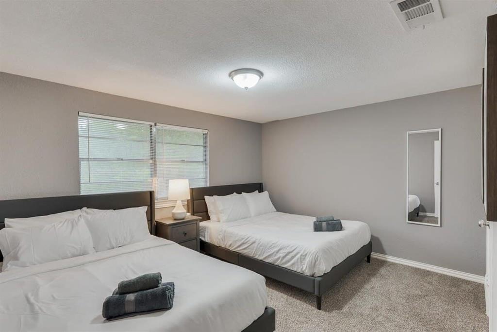 Braeburn Glen - Residential