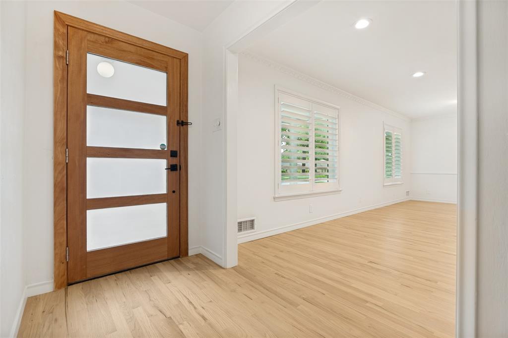 Merriman Manor - Residential