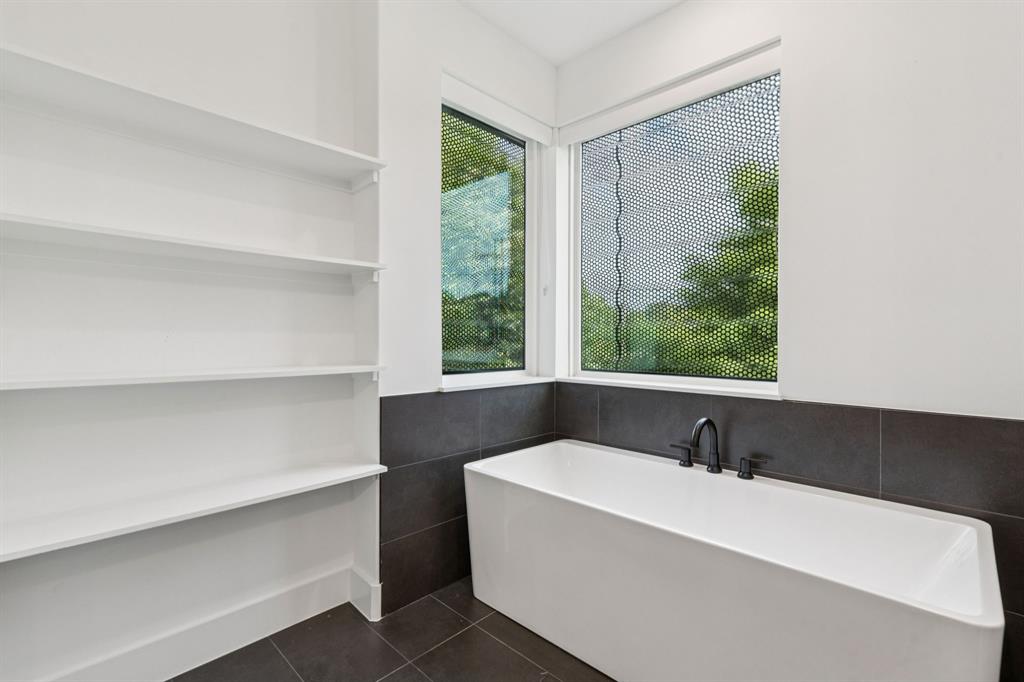 Grbk Bluffview Add - Residential