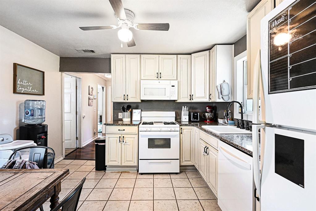 Castle Hills Estates - Residential