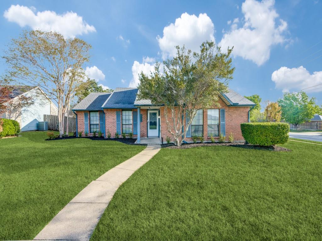 539 English Oak Drive
