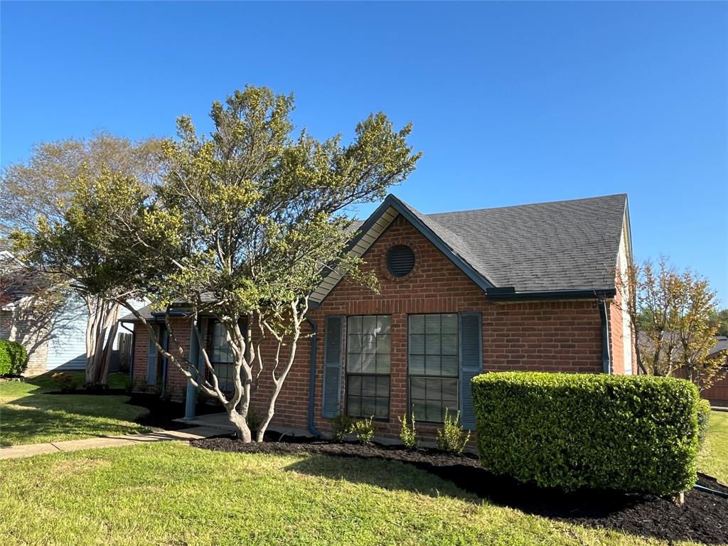 539 English Oak Drive