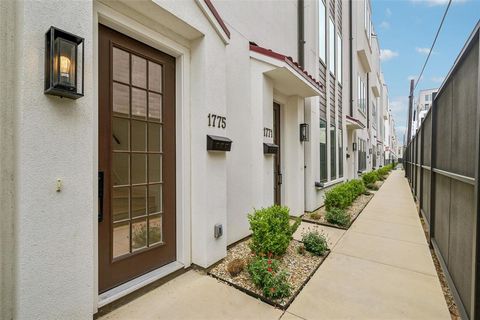 1775 Novela Way Dallas TX 75215