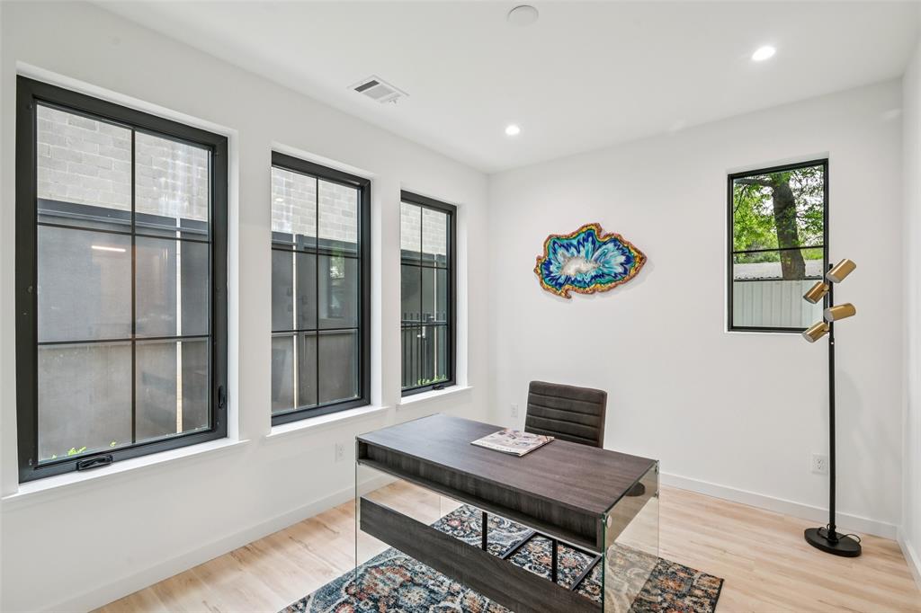 Mirar at the Cedars - Residential